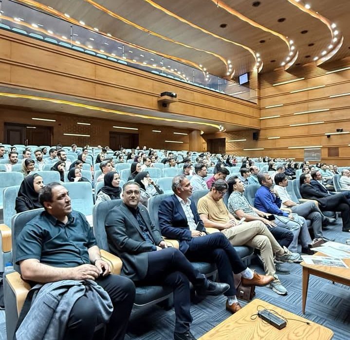 دوره آموزشی به روز رسانی قوانین و مقررات مالیاتی توسط دکتر آخوندی